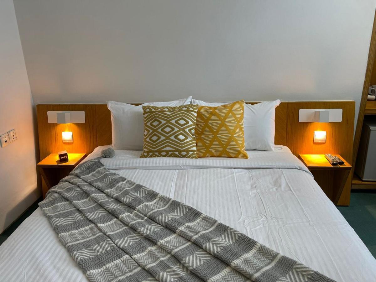 The Assembly Place, A Co-Living At Mayo Hotel Singapura Luaran gambar